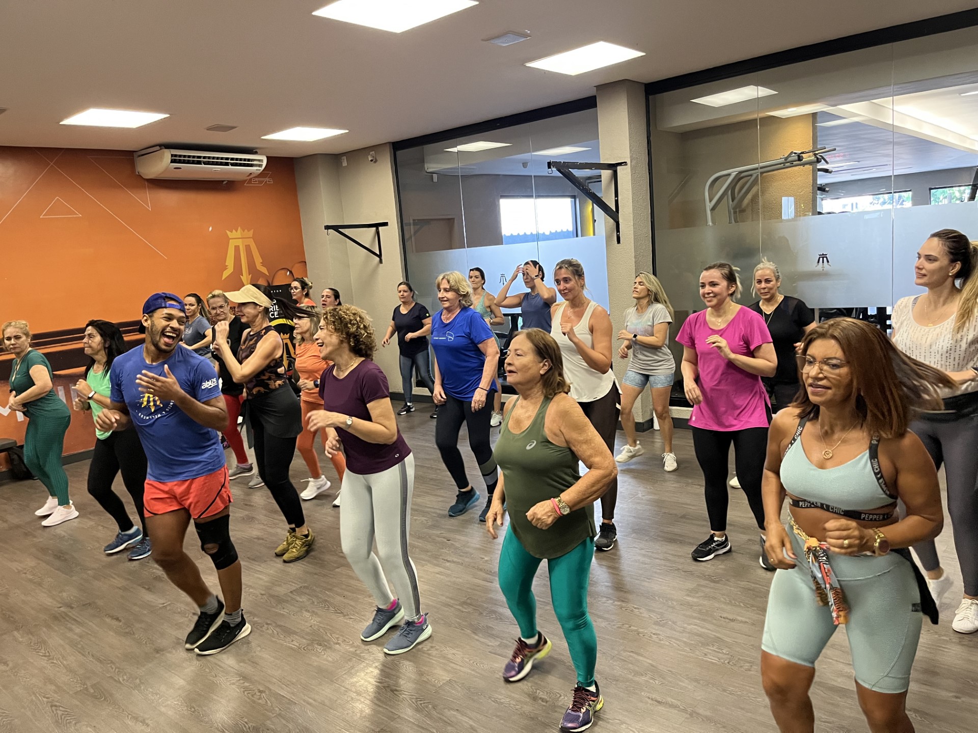  ZUMBA 45′ |  Modalidade Prem1um Fitness | Academia em Maceió | O seu espaço fitness e wellness em Maceió