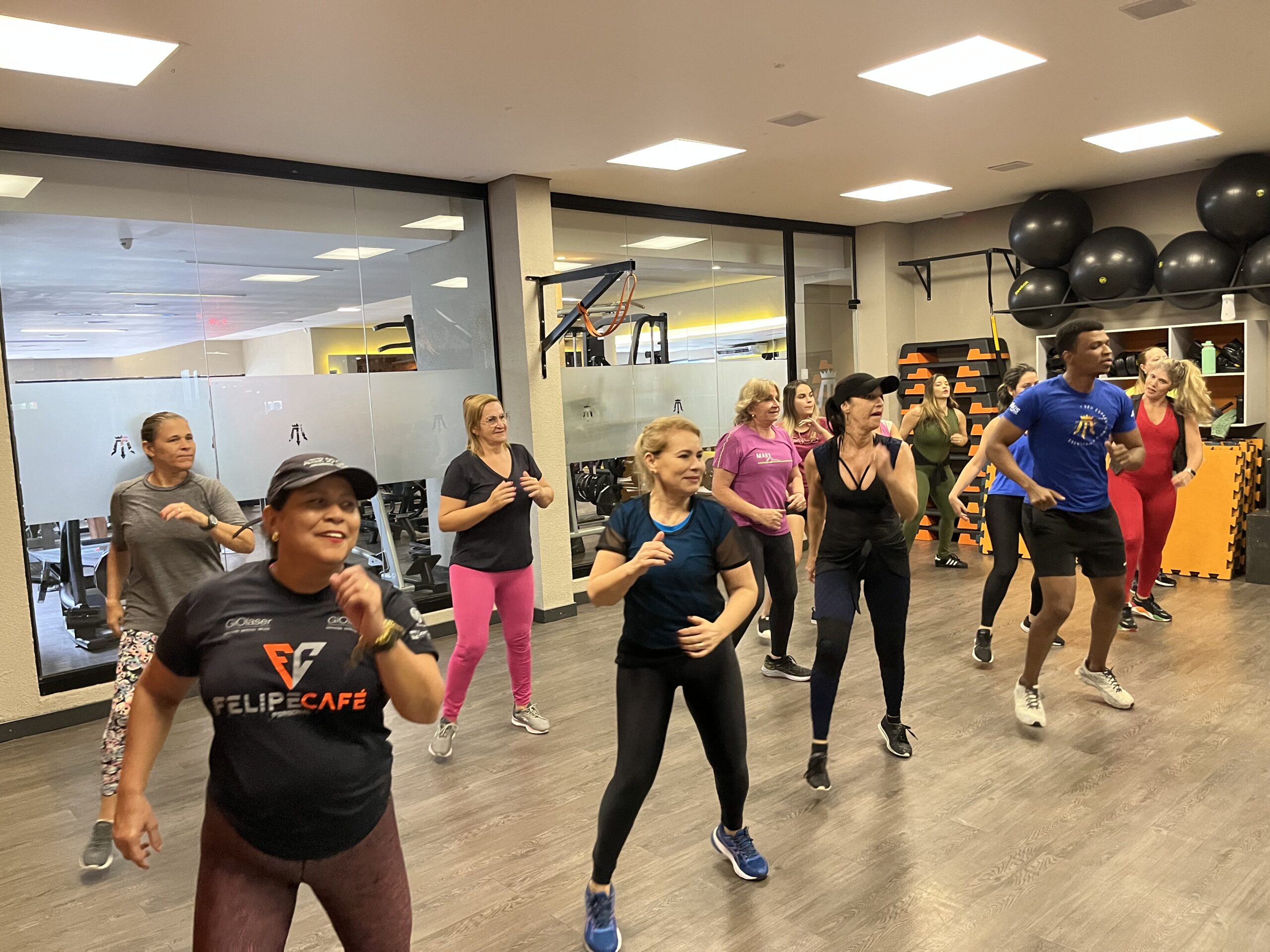  FIT DANCE 45′ |  Modalidade Prem1um Fitness | Academia em Maceió | O seu espaço fitness e wellness em Maceió