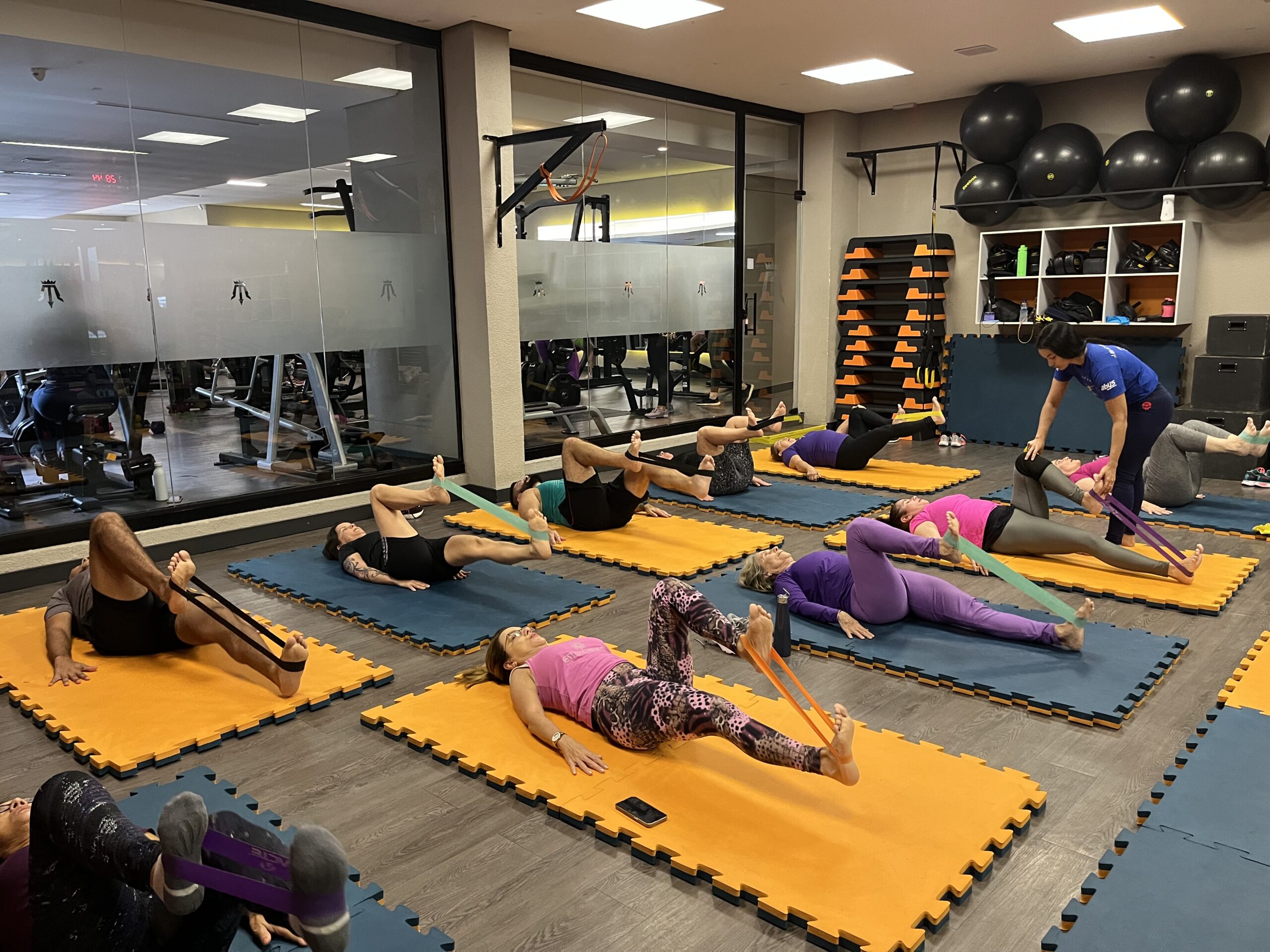  PILATES SOLO |  Modalidade Prem1um Fitness | Academia em Maceió | O seu espaço fitness e wellness em Maceió