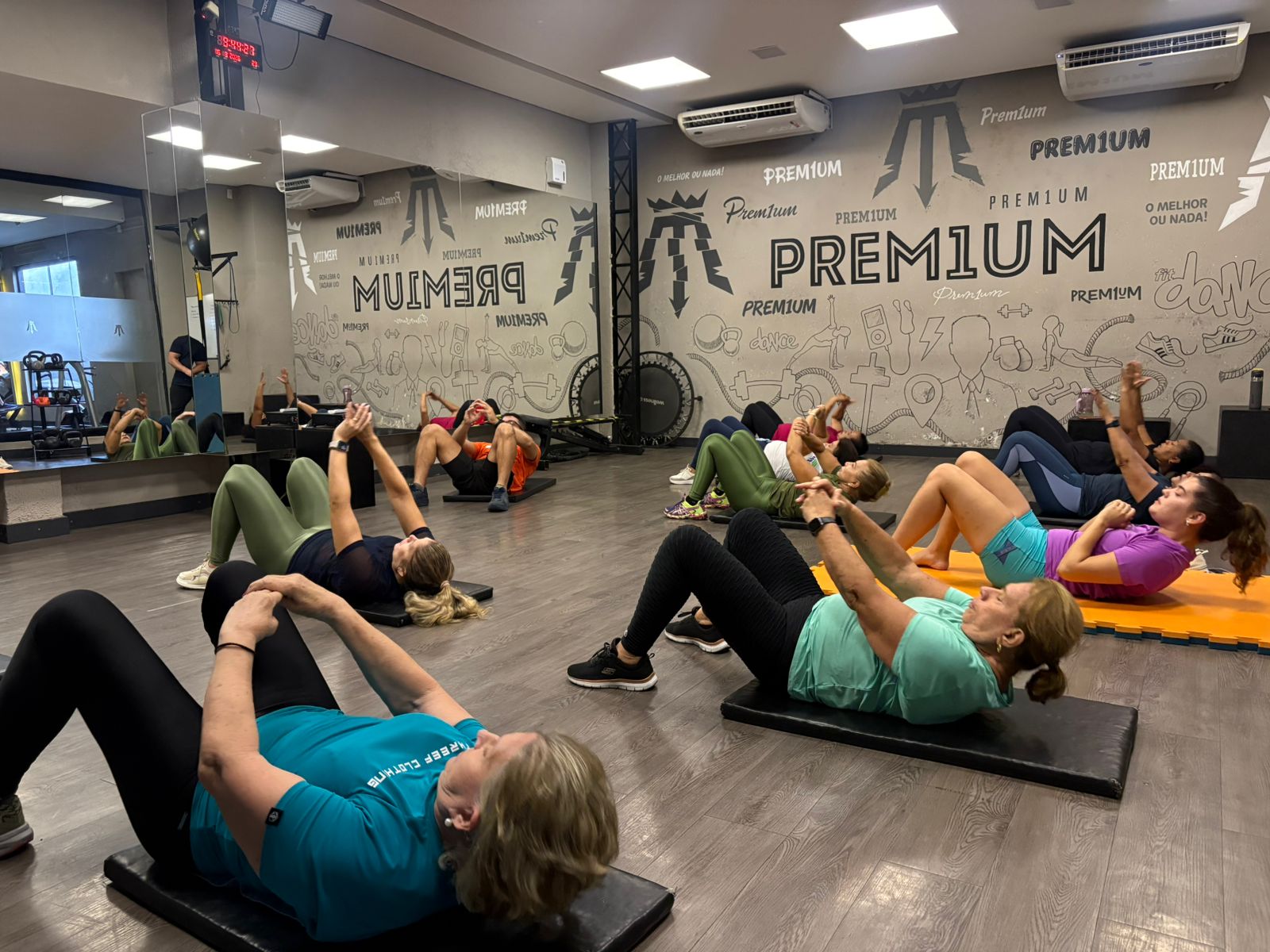  ABDOMINAL INTENSE 15′ |  Modalidade Prem1um Fitness | Academia em Maceió | O seu espaço fitness e wellness em Maceió